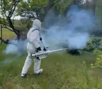 co-odstrasza-kleszcze-InsektStop